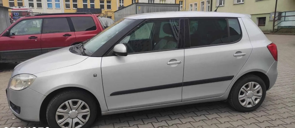 Skoda Fabia cena 15900 przebieg: 100000, rok produkcji 2009 z Nidzica małe 56